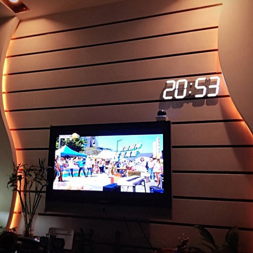 Digital LED Veggklokke med Fjernkontroll